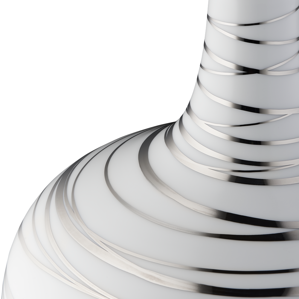 P_Platinum_Vasen_Detail_RGB_LjxG5QtUGlTZgp Vase Artemis - Detailaufnahme