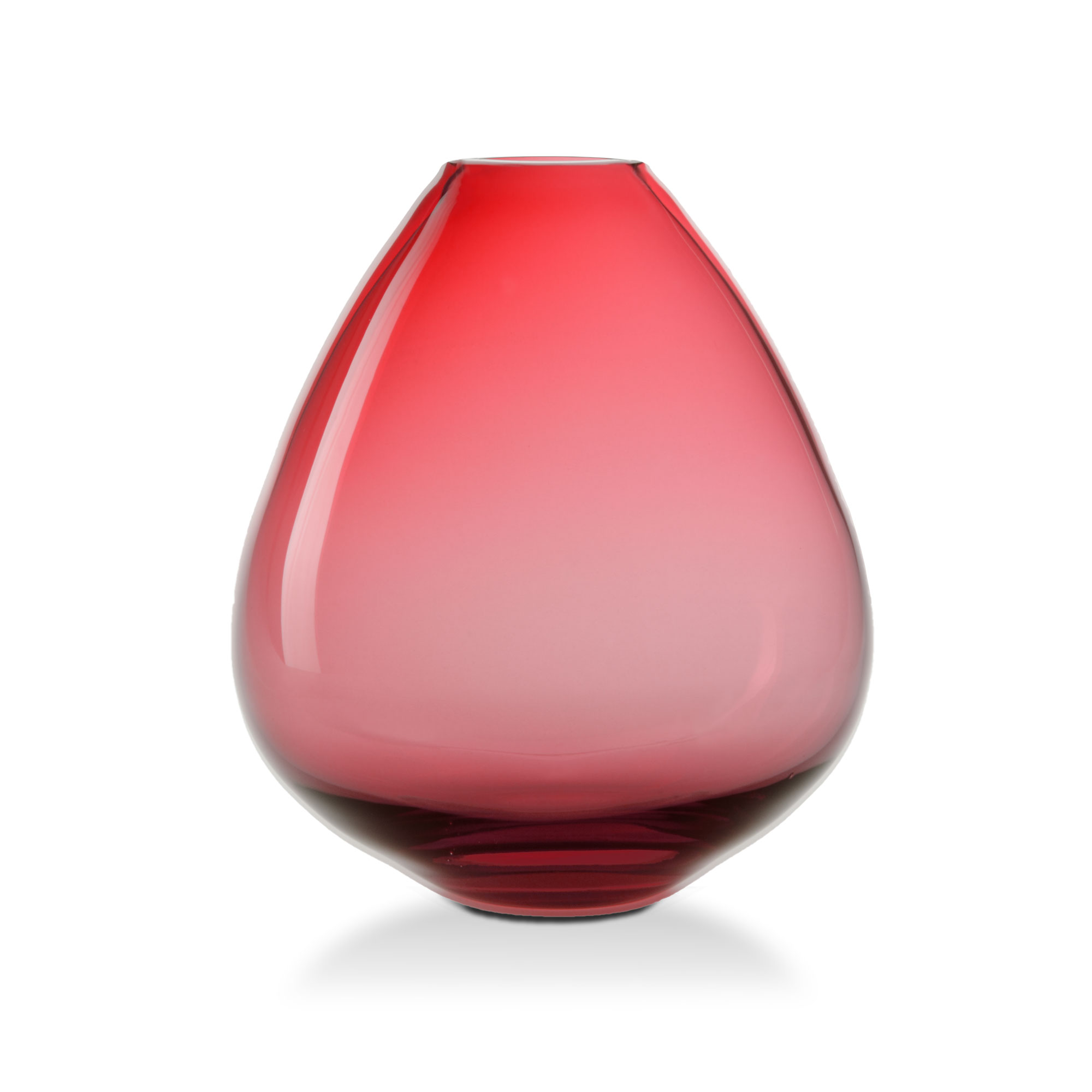 Mundgeblasene Vase TINE aus Kristallglas mit Linienschliff Mundgeblasene Vase TINE aus Kristallglas mit Linienschliff